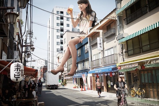 近日，11区东京新宿、台东、涉谷等区发现有“女巨人”出没！（6）