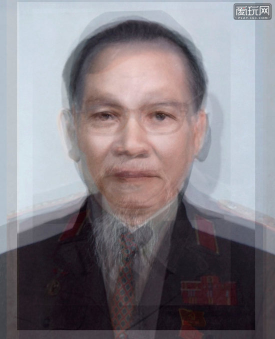 把各国领导人的肖像层层叠加，你会看到某种有趣的相似性，并从中体会到一种权力的美学（5）：1945年至1976年的所有越南民主共和国（前北越）主席。
